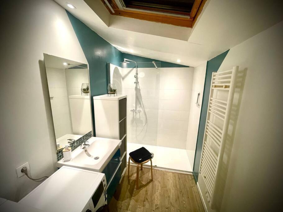 Maison Gabriel - Lieu De Vie Pour 8 Pers. Hébergement de vacances *
